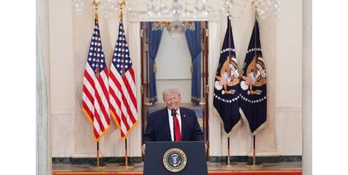 ترامب: سنضرب إيران بقوة كبيرة خلال الأسبوعين أو الثلاثة المقبلة ولن نسمح بتضرر حلفائنا في الشرق الأوسط		 – الخليجي نت