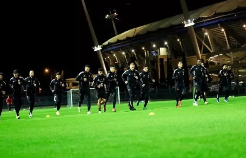 عودة لاعبي الأهلي الدوليين للتدريبات استعدادا لمواجهة سيراميكا كليوباترا
– الخليجي نت
