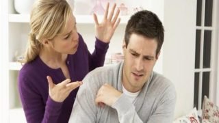 بعد واقعة "الترزي" أعلى كوبري قصر النيل.. 12 طريقة للتعامل مع الزوجة النكدية – الخليجي نت