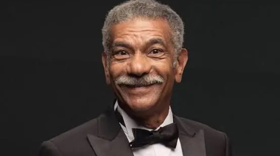 وفاة والد زوجة الفنان سيد رجب بعد وعكة صحية.. وتشييع الجثمان غدًا بالدقي – الخليجي نت