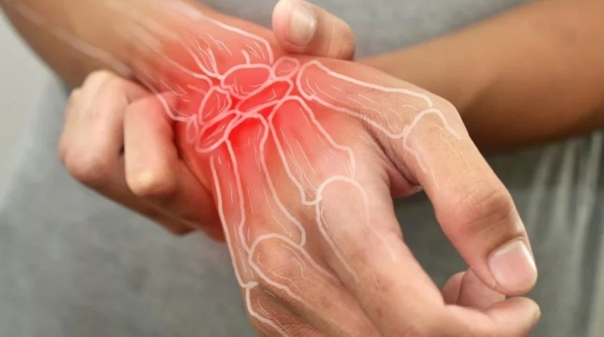 علاجك من جسمك.. اكتشاف مثير ينهي معاناة مرضى التهاب المفاصل – الخليجي نت