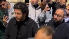 أبرزهم إياد نصار.. نجوم الفن في عزاء والد الفنان حاتم صلاح – الخليجي نت