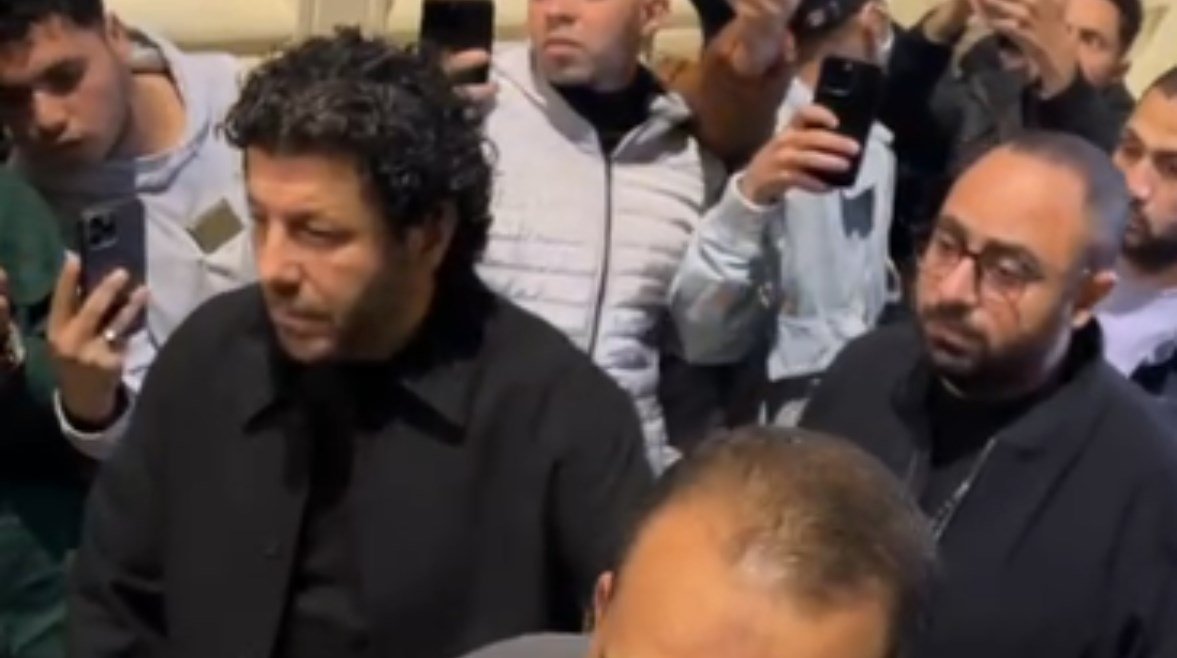 أبرزهم إياد نصار.. نجوم الفن في عزاء والد الفنان حاتم صلاح
– الخليجي نت