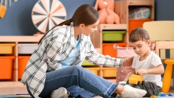 فخ الحماية الزائدة.. كيف تزرعين المرونة النفسية في طفلك؟ – الخليجي نت