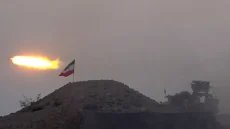 تحالف دولي يدرس ضغوطًا اقتصادية على إيران لفتح هرمز – الخليجي نت