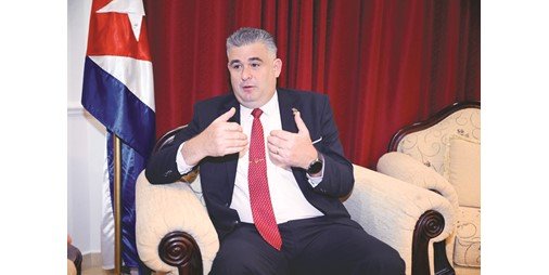 بالفيديو.. السفير الكوبي لـ «الأنباء»: ندعو إلى احترام السيادة الوطنية والسلامة الإقليمية للكويت ونرفض جرّ دول الخليج إلى الحرب – الخليجي نت