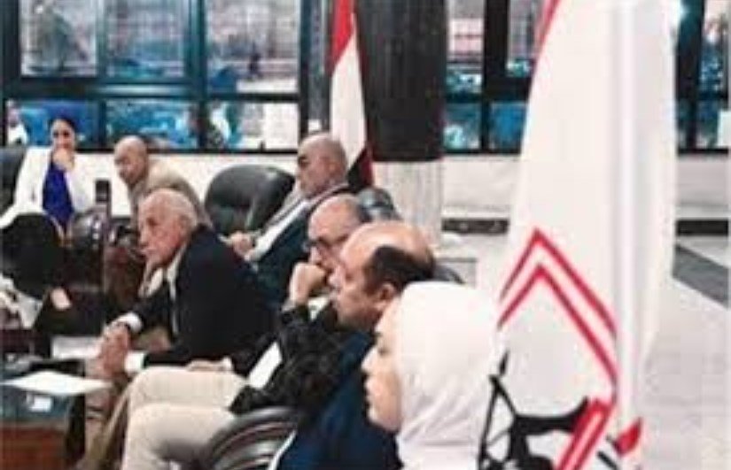 بشير التابعي: لازم جمهور الزمالك يروح النادي ويعتصم لرحيل مجلس الإدارة
                         – الخليجي نت