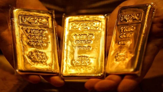 الذهب يتراجع 2% رغم بيانات نمو الطلب العالمي عليه بالربع الأول – الخليجي نت