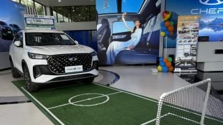 شيري تحتفل بكأس العالم 2026 في معارضها حول العالم
                             – الخليجي نت