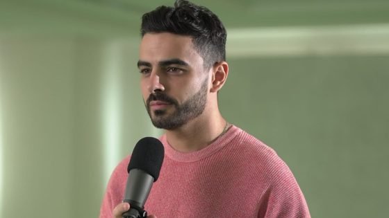 بعد غياب 20 عاما.. أحمد علاء يعود بألبوم “مش طبيعي” – الخليجي نت