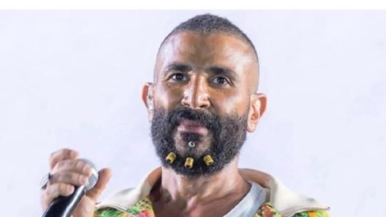أحمد سعد عن إطلالاته المثيرة للجدل: الشكل الطبيعي مش بيعمل تفاعل – الخليجي نت