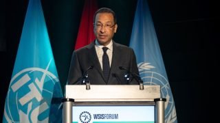 مصر تتسلم رئاسة منتدى القمة العالمية لمجتمع المعلومات 2026 في جنيف
– الخليجي نت