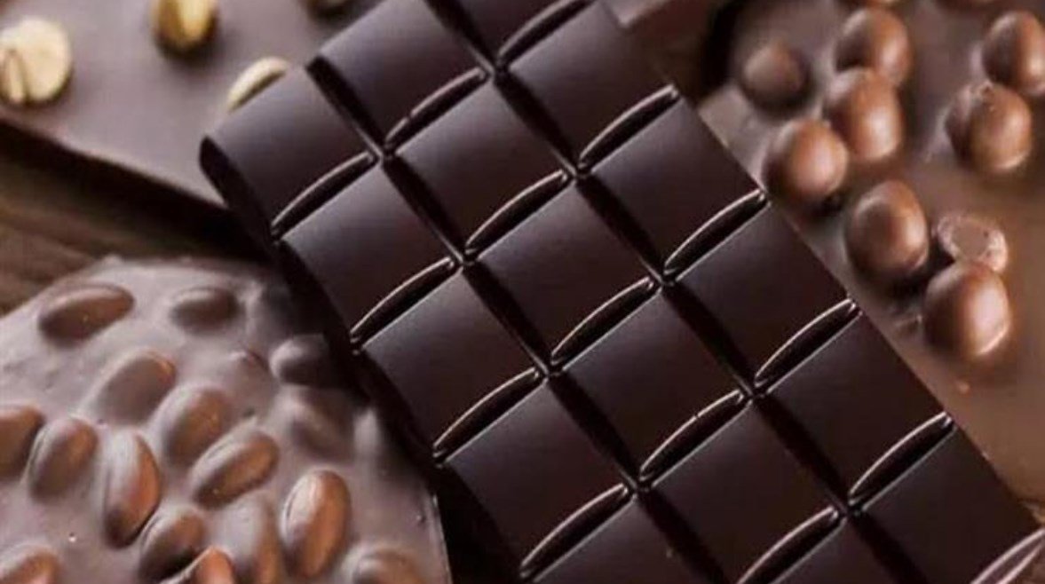 دراسة: رائحة الشوكولاتة الداكنة تحسن الأداء داخل الصالات الرياضية
                             – الخليجي نت