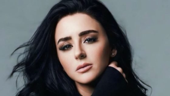 إيمان سلامة تعلن وفاة والدها وتطلب الدعاء له – الخليجي نت